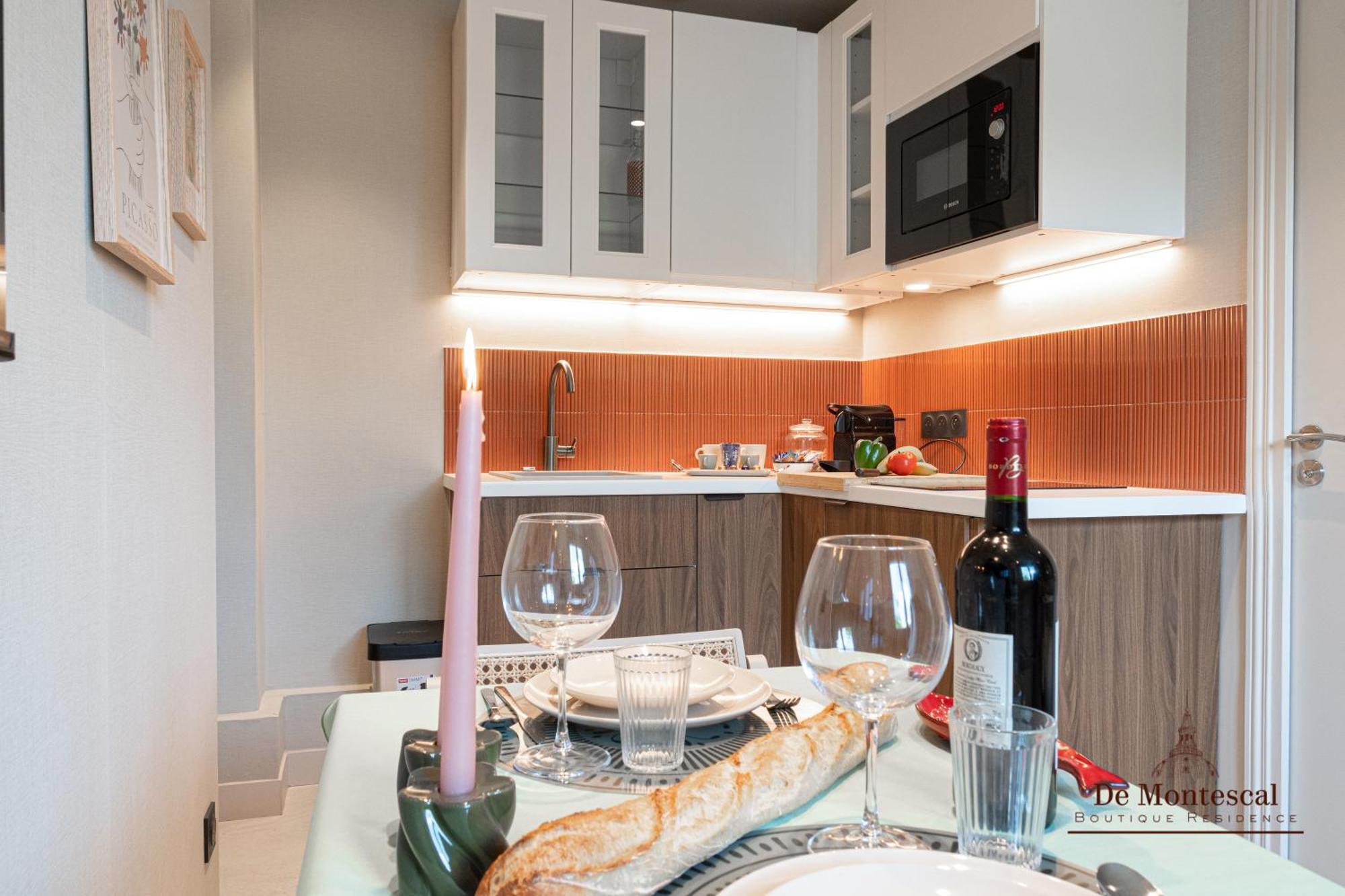 De Montescal- Montparnasse Central With Ac 11 To 14M2 Studio In A Prime Location Paris Eksteriør bilde